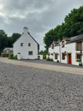 Moira Cottages @Berwickhall Sleeps 12